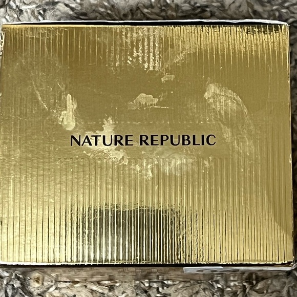 NATURE REPUBLIC GINSING GOLD SILK WATERY CREAM - Picture 8 of 9